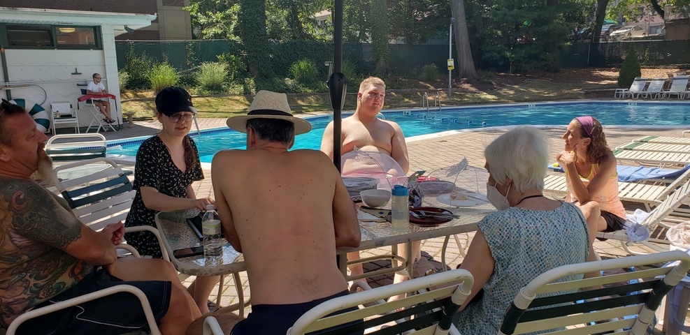 Pool party